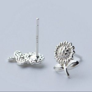 Jewelry - Sunflower Earrings π» Jewelry - Sunflower Earrings π»